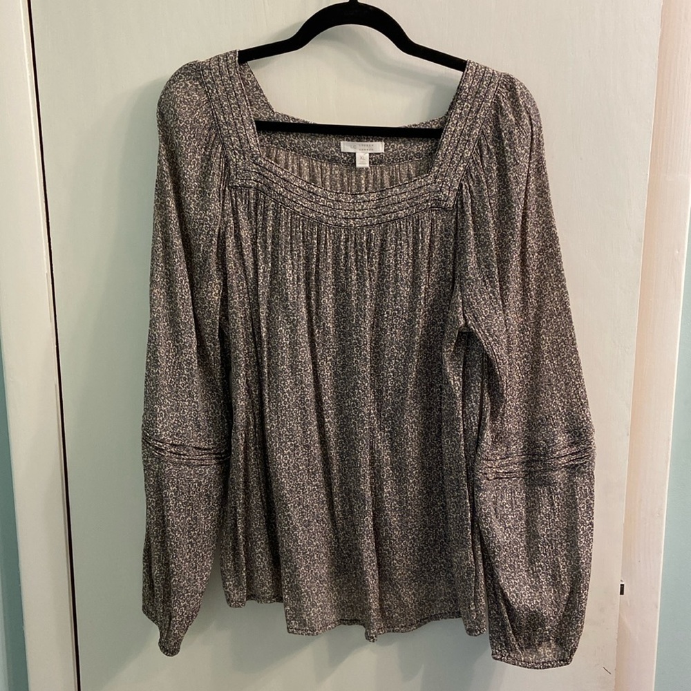 Lauren Conrad Square Neck Gray Top